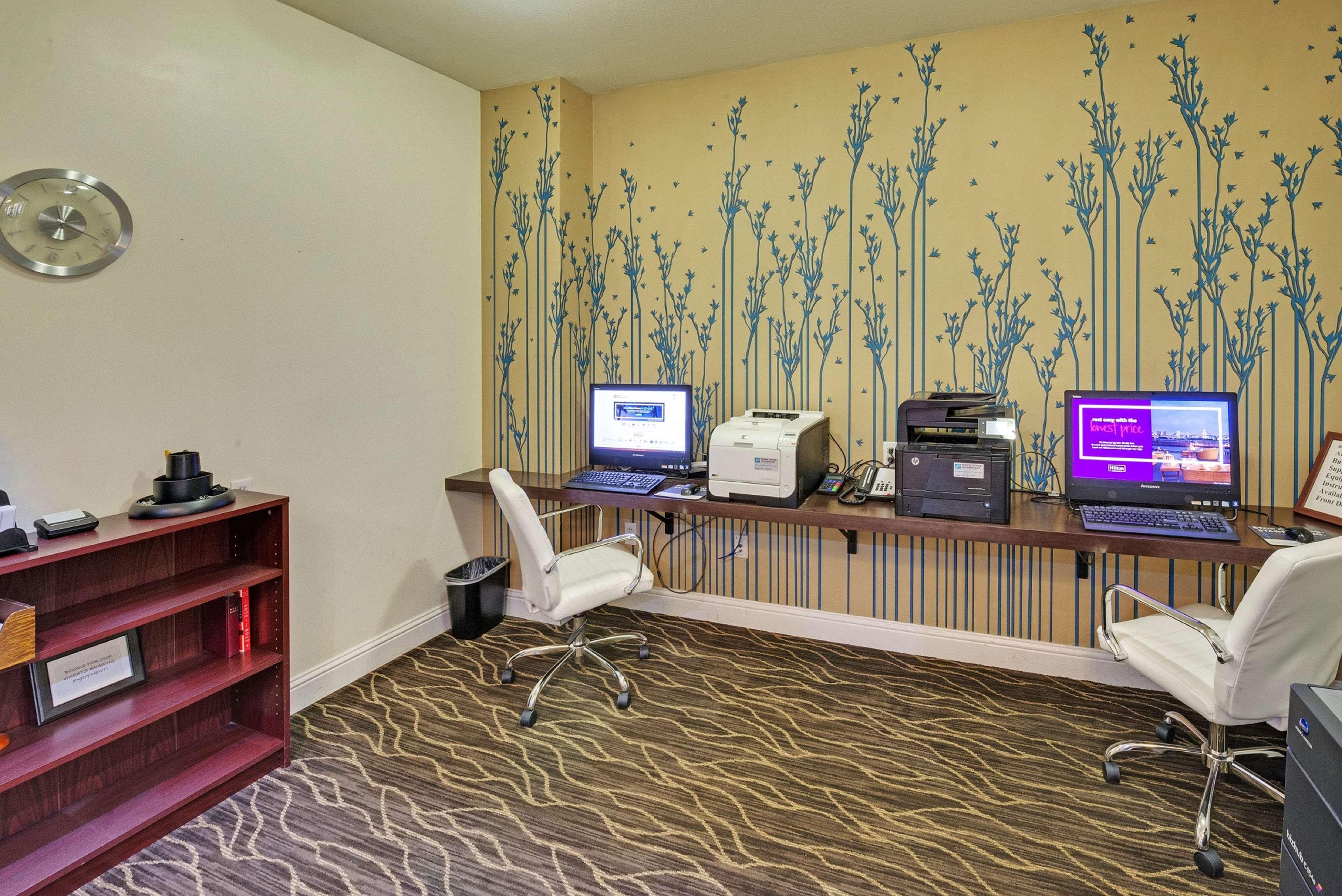 Hilton Garden Inn Portland Airport Εξωτερικό φωτογραφία