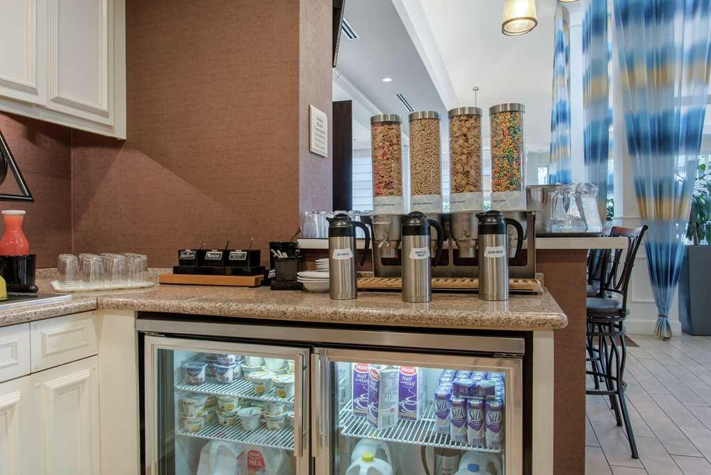 Hilton Garden Inn Portland Airport Εστιατόριο φωτογραφία